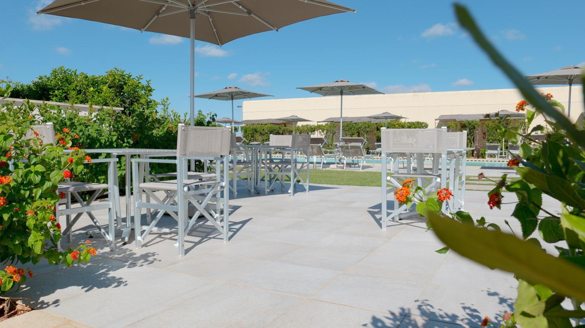 Delle Rose, Hotel & Horse Riding Torre Vado Exterior photo