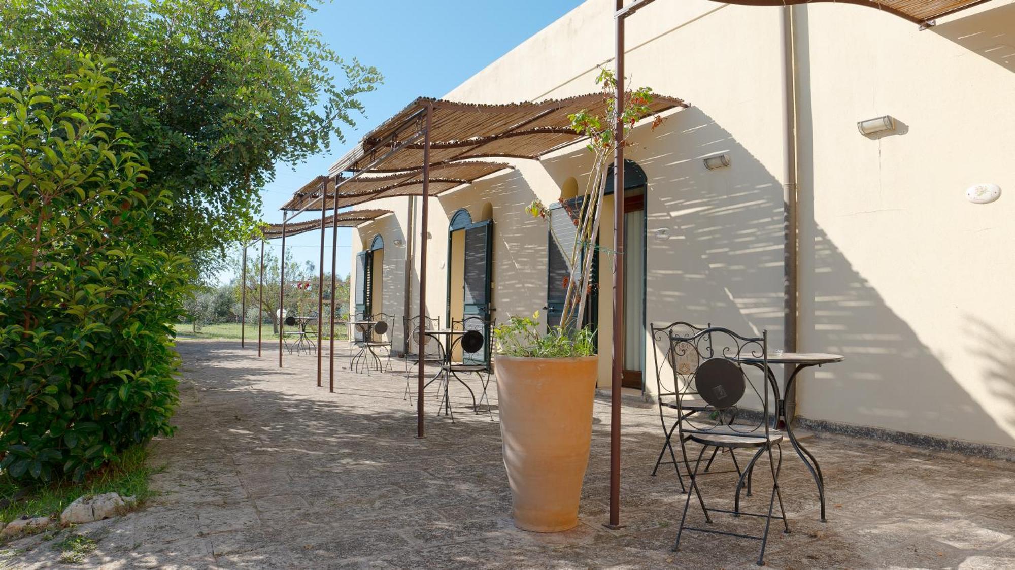 Delle Rose, Hotel & Horse Riding Torre Vado Exterior photo